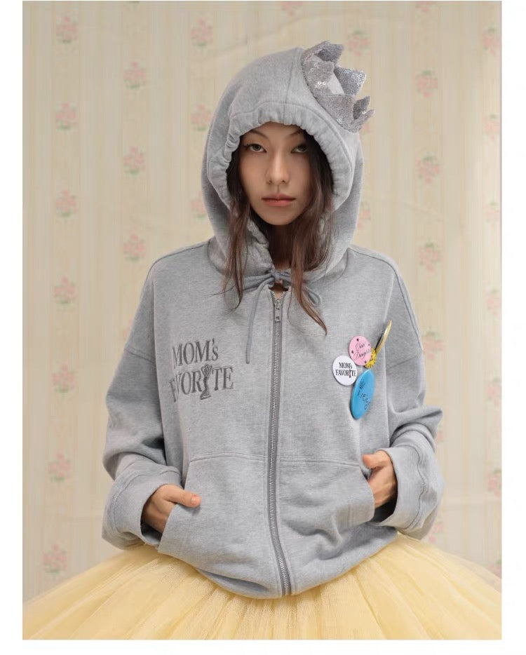 mwah goods スパンコールクラウン オーバーサイズジップパーカー グレー 着用アップ
